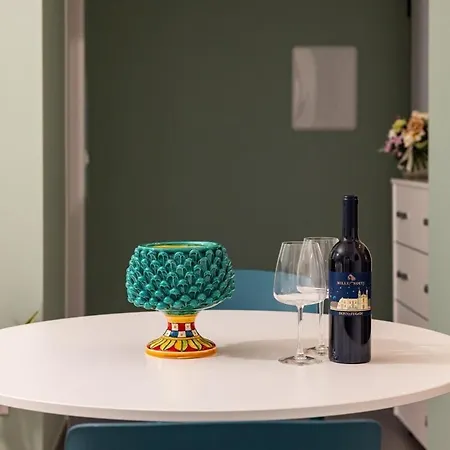 Cariddi Apartment *